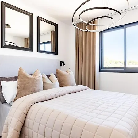 Luxury - Higueron West * مالقة